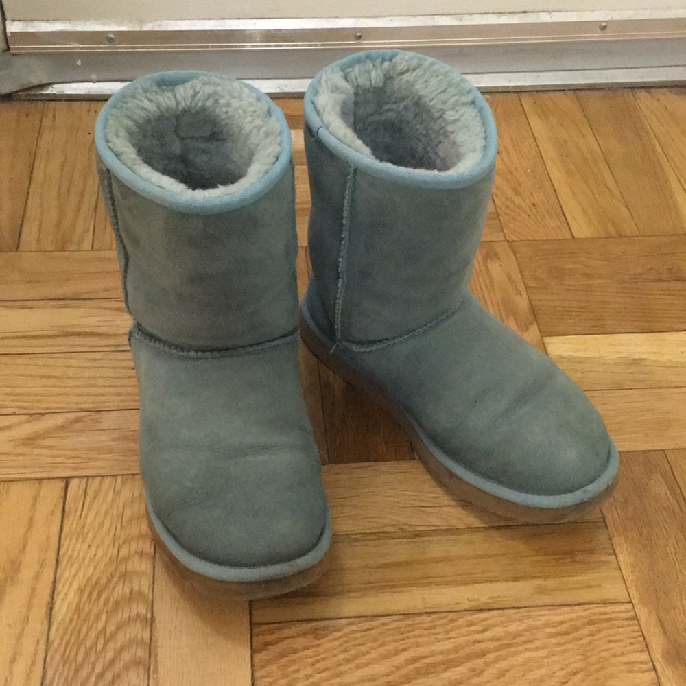 Baby blue Ugg
